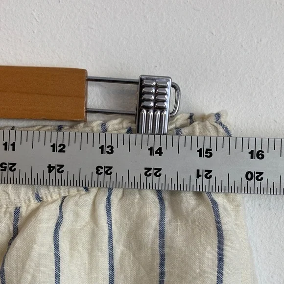 J. Crew New Soleil pant in striped linen Small Cream and Blue Striped Garment - Picture 9 of 9